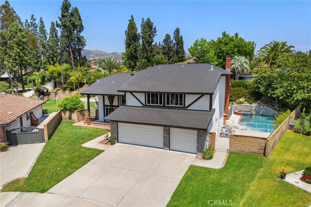 Yorba Linda, CA 92886,20660 Calle Feliz