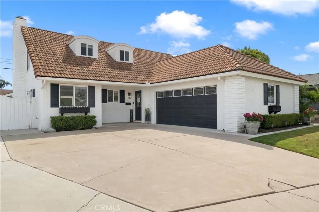 Garden Grove, CA 92845,5492 Carousel CIR