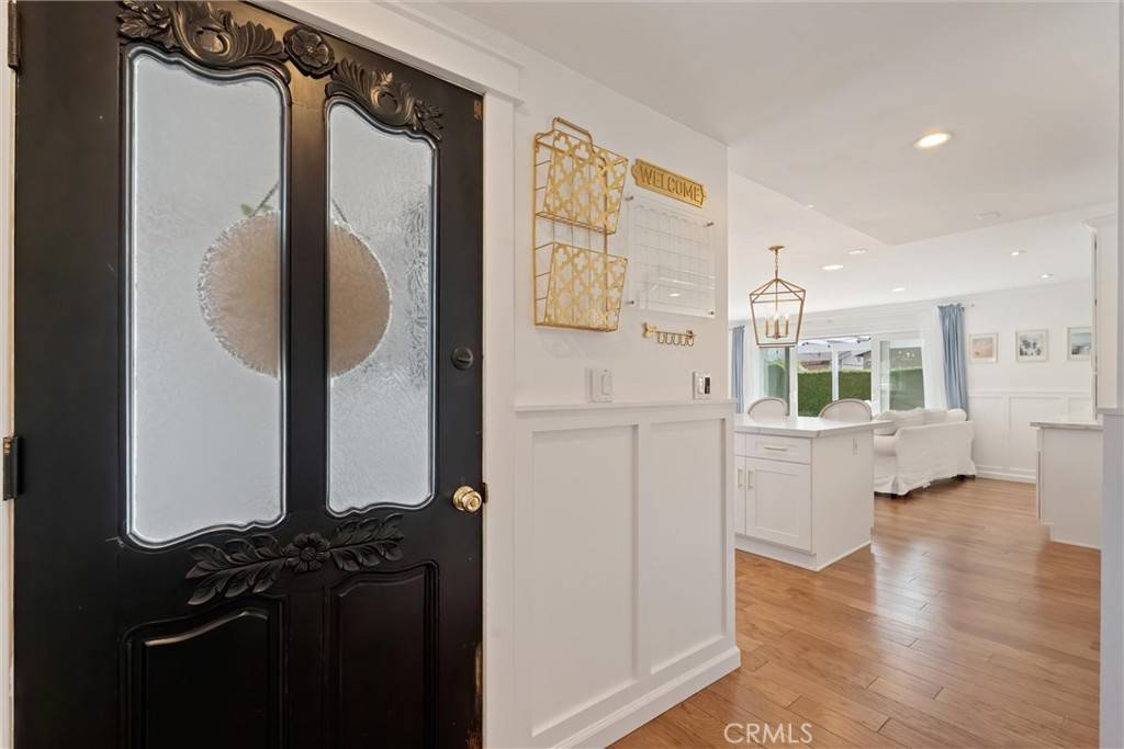 Garden Grove, CA 92845,5492 Carousel CIR