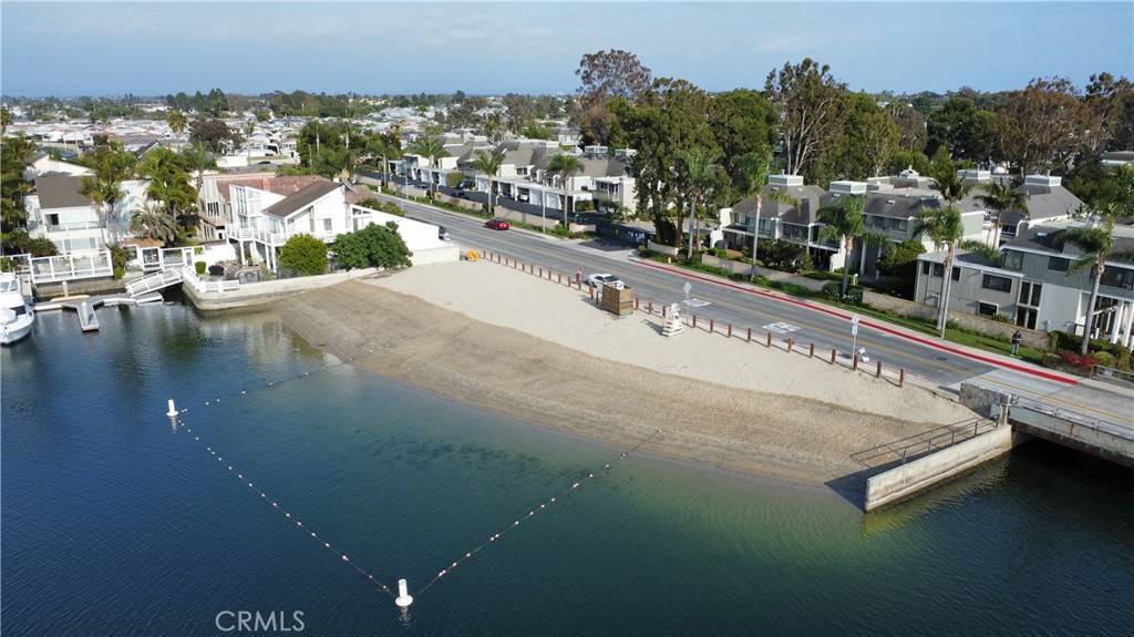 Huntington Beach, CA 92649,4162 Racquet Club DR