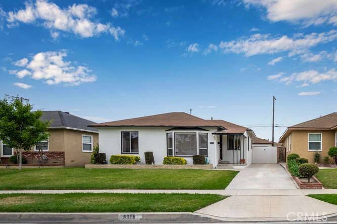 Lakewood, CA 90713,6016 Sugarwood ST