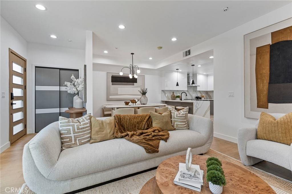 Torrance, CA 90502,1018 W 223rd ST #2