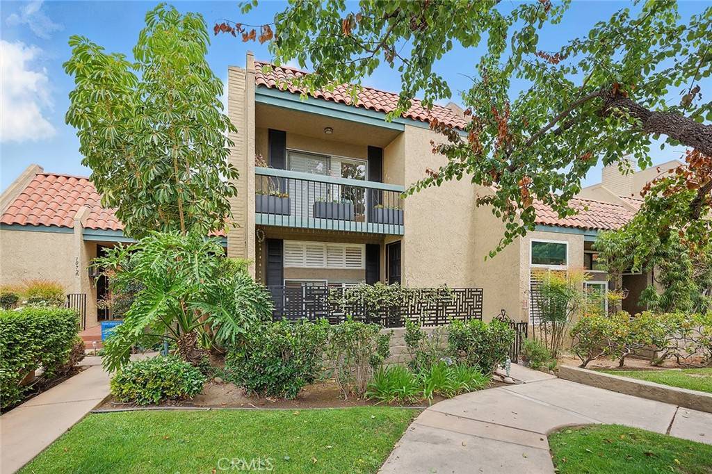 Long Beach, CA 90815,1070 Palo Verde AVE