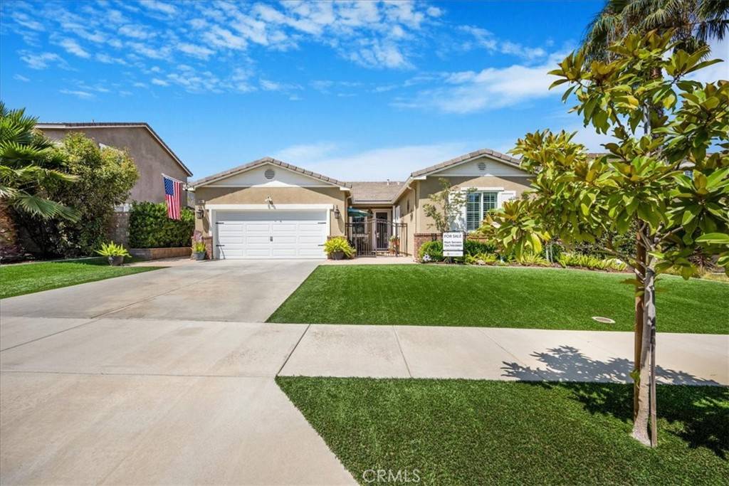 Corona, CA 92883,25687 Red Hawk RD