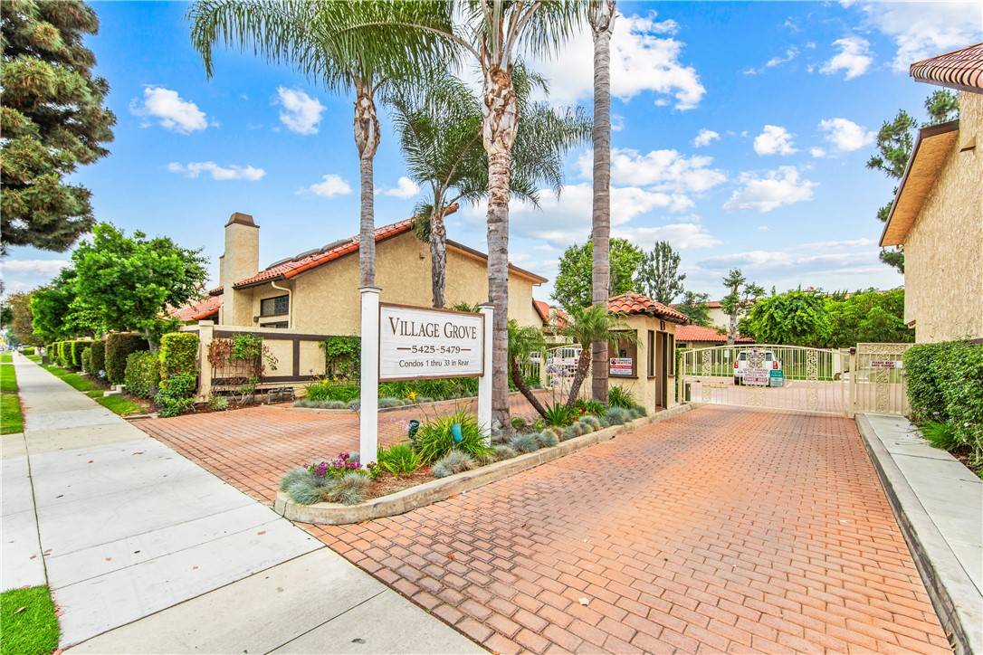 Long Beach, CA 90808,5471 E Centralia ST #24