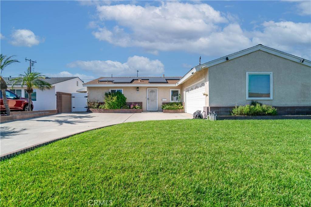 Buena Park, CA 90620,6549 Mount Whitney DR