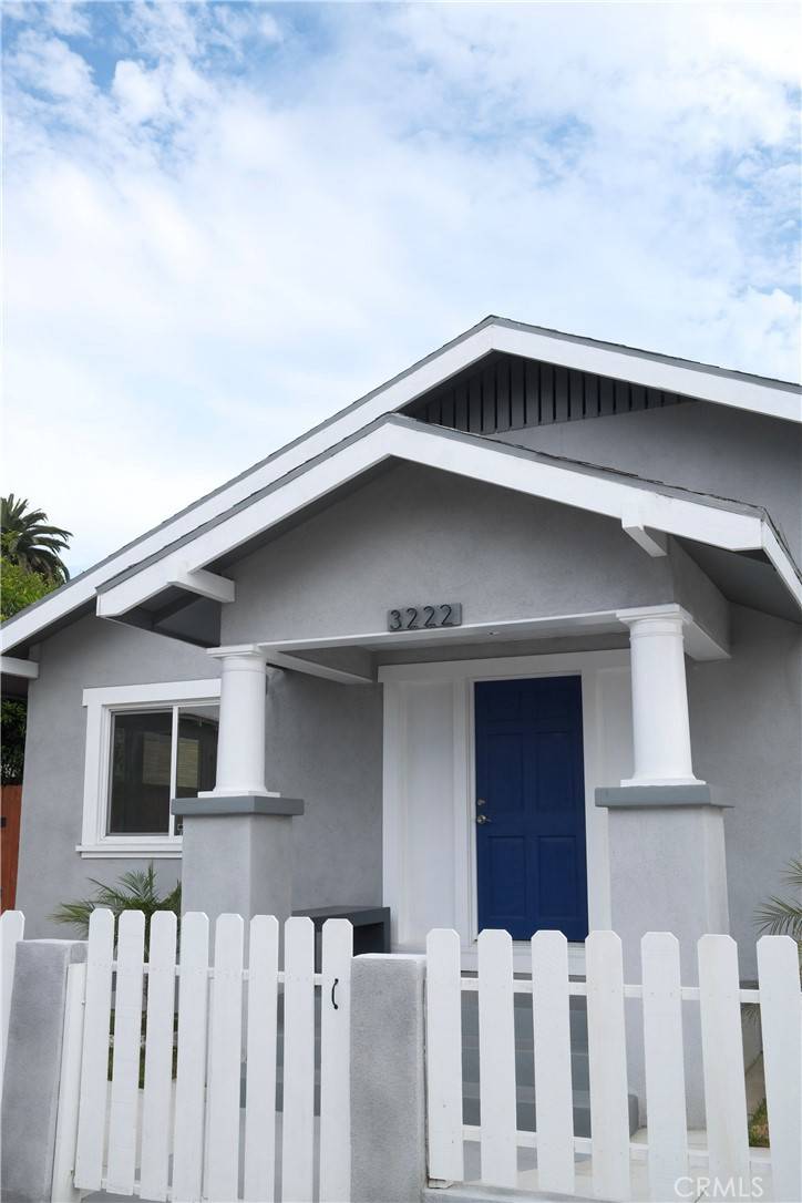 Long Beach, CA 90804,3222 E 10th ST