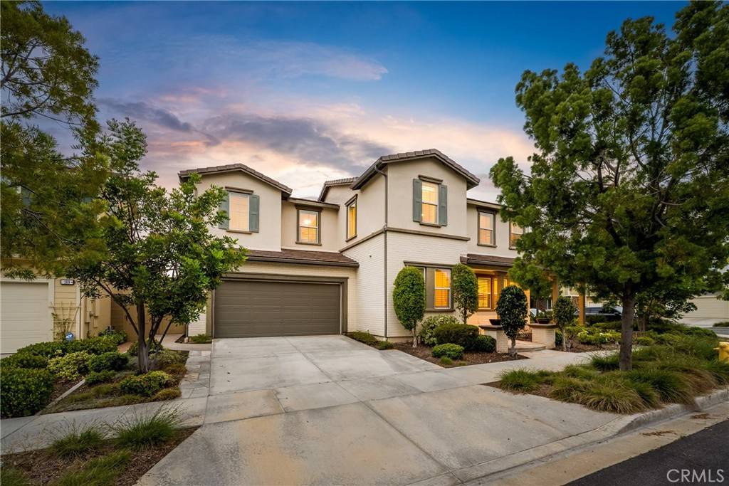 Irvine, CA 92618,167 Loneflower