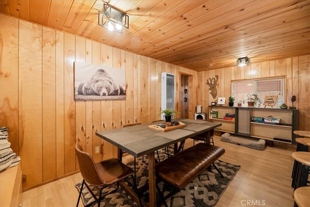 Sugarloaf, CA 92386,317 Moreno LN