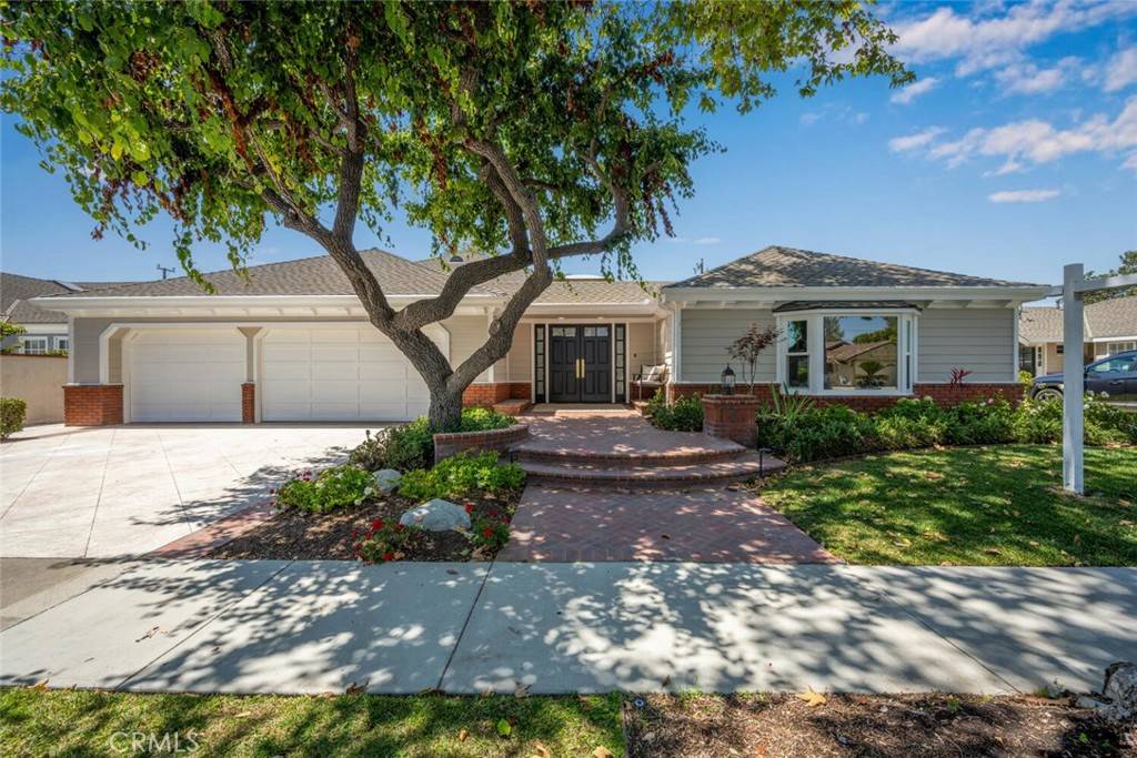 Rossmoor, CA 90720,2961 Walker Lee DR
