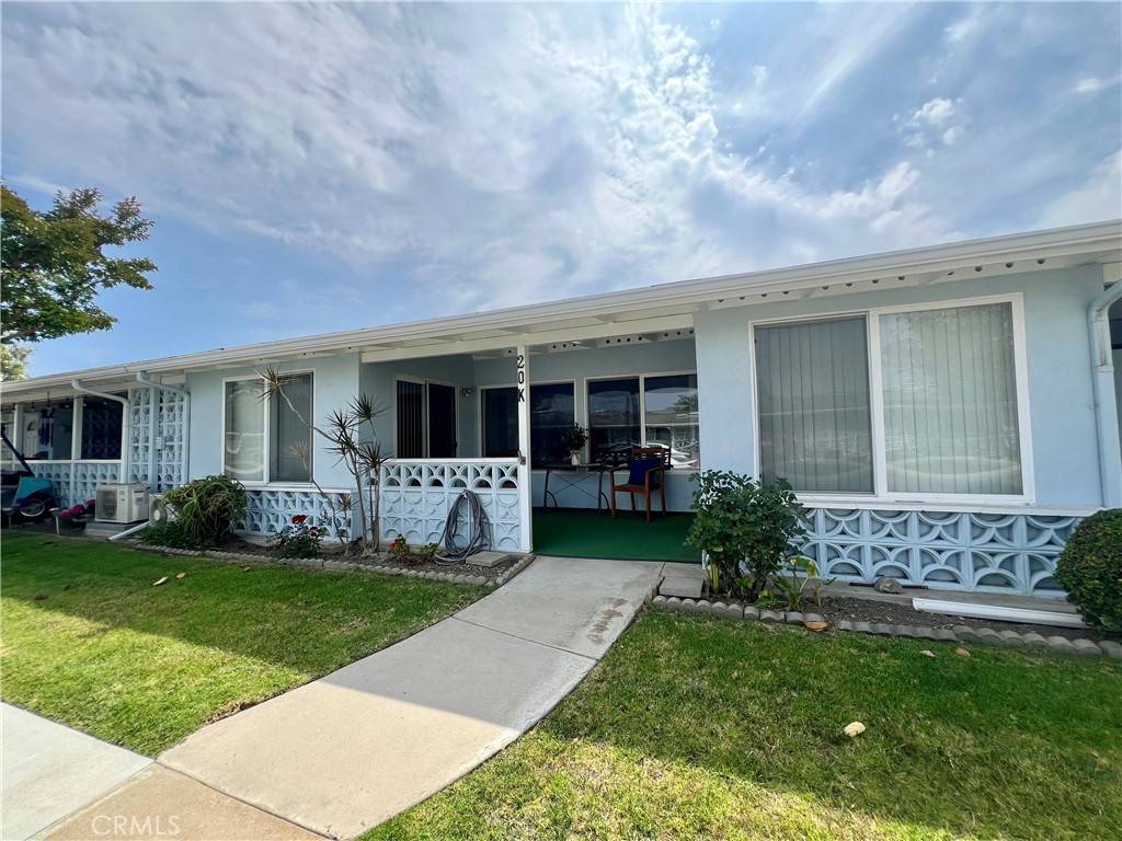 Seal Beach, CA 90740,13721 El Dorado Dr. M3-#20K