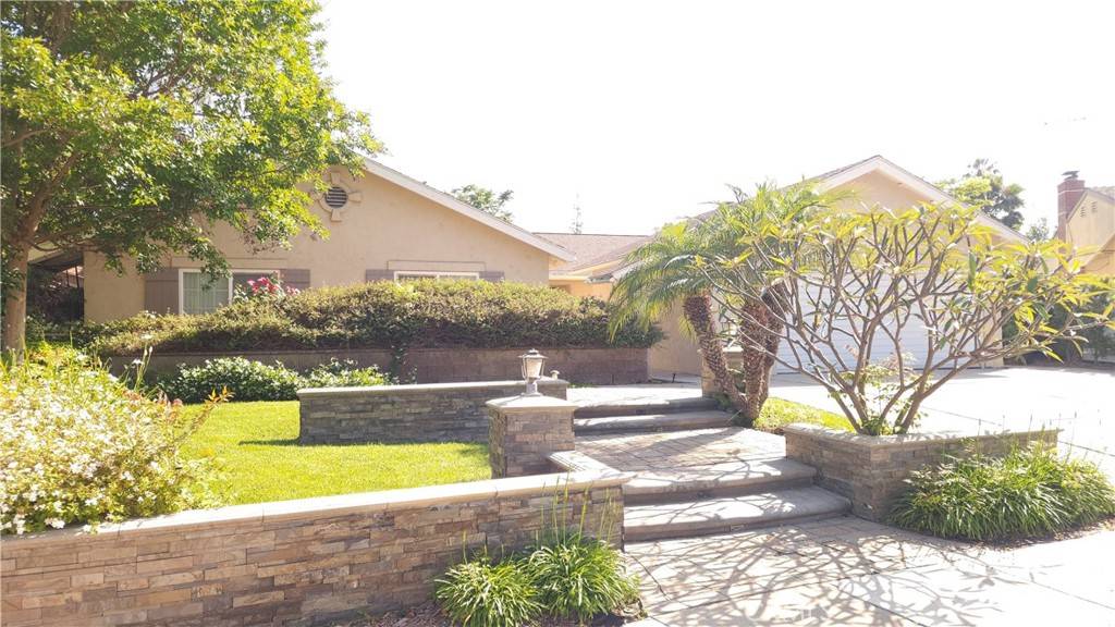 Fullerton, CA 92833,1617 Sunset LN