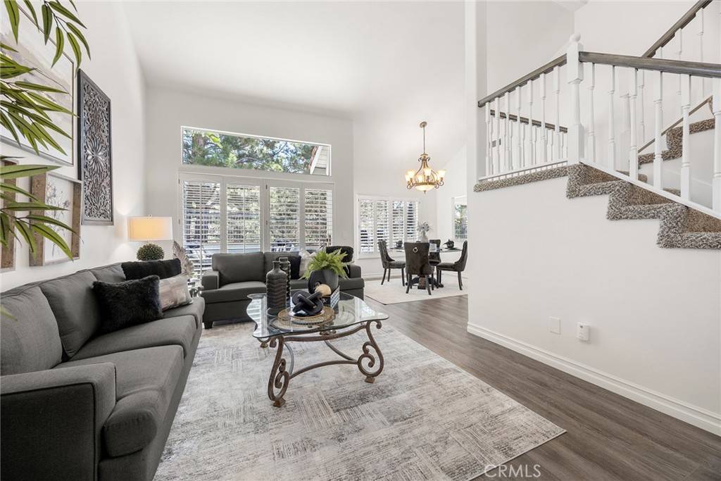 Yorba Linda, CA 92887,5770 Southview DR