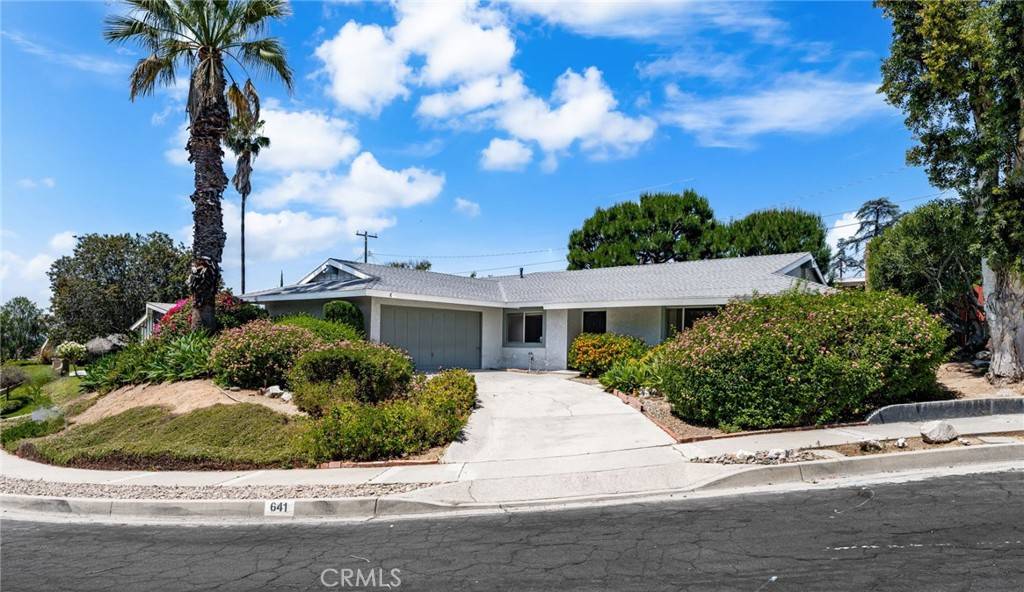 Fullerton, CA 92832,641 Casa Blanca DR