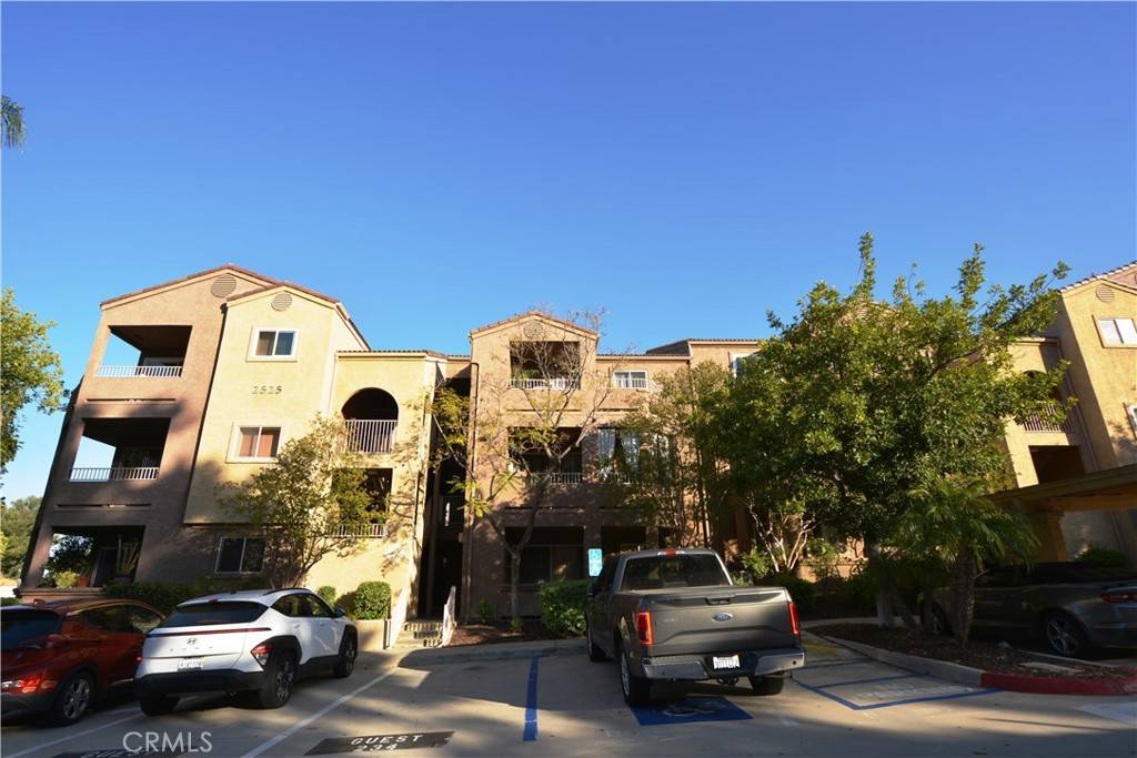 Corona, CA 92882,2525 San Gabriel WAY #304