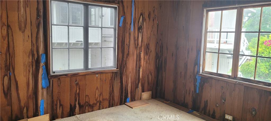 Laguna Beach, CA 92651,495 Saint Anns DR