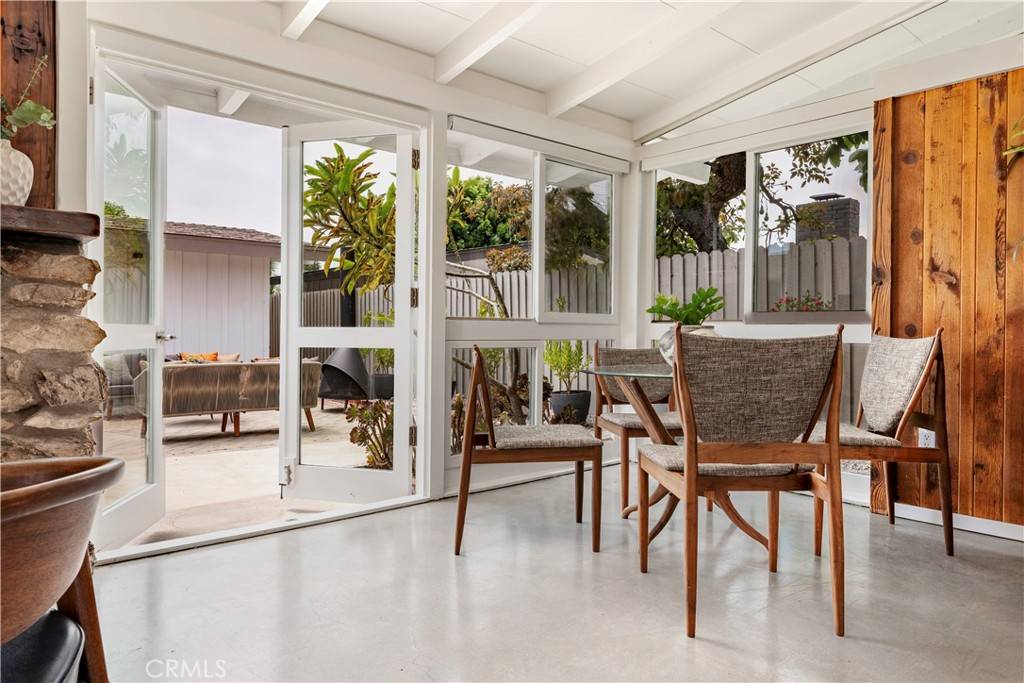 3014 Stevely AVE Long Beach, CA 90808