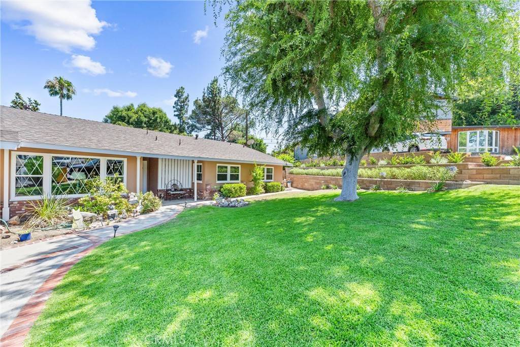 North Tustin, CA 92705,19302 Maynard WAY