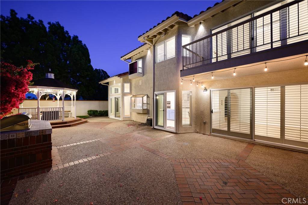 Yorba Linda, CA 92887,20485 Via Canarias