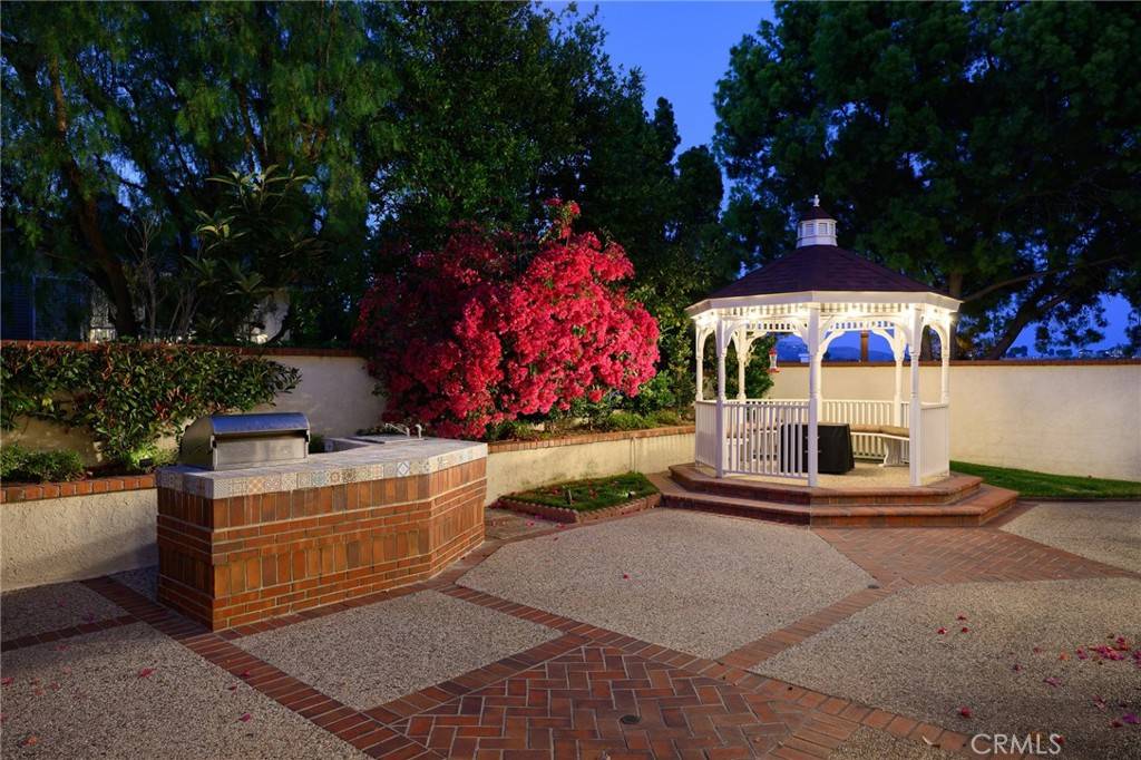 Yorba Linda, CA 92887,20485 Via Canarias