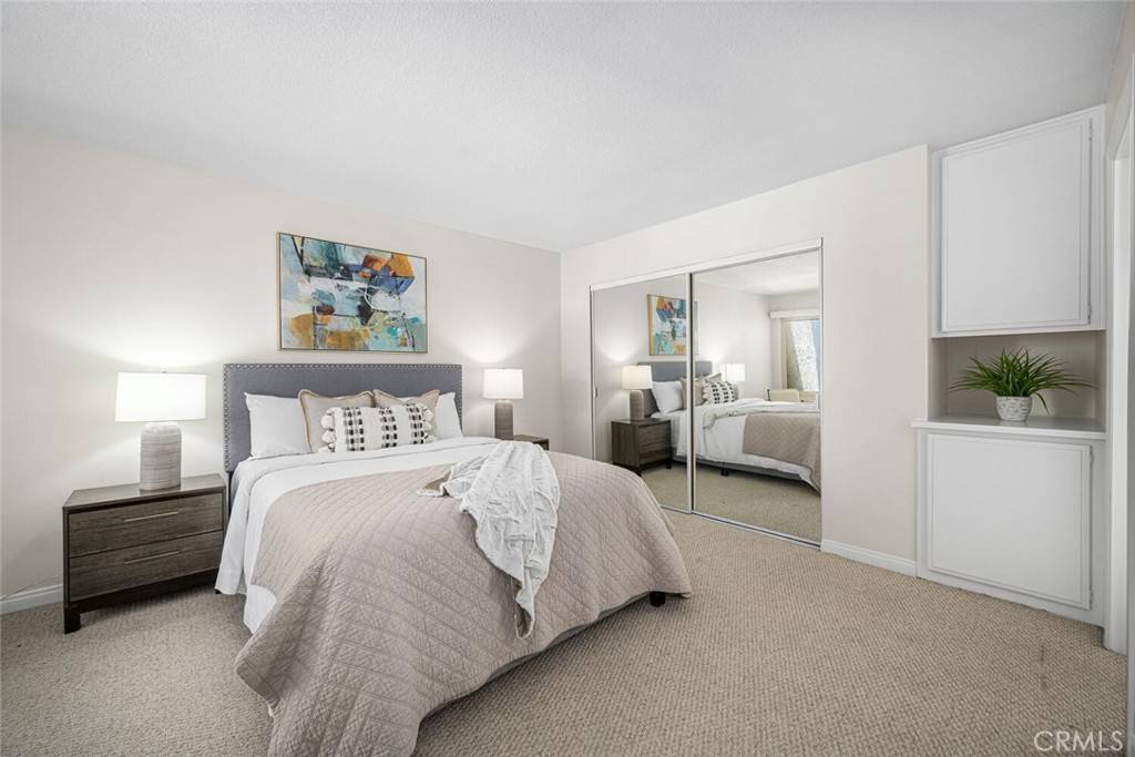 Long Beach, CA 90807,3721 Country Club DR #18