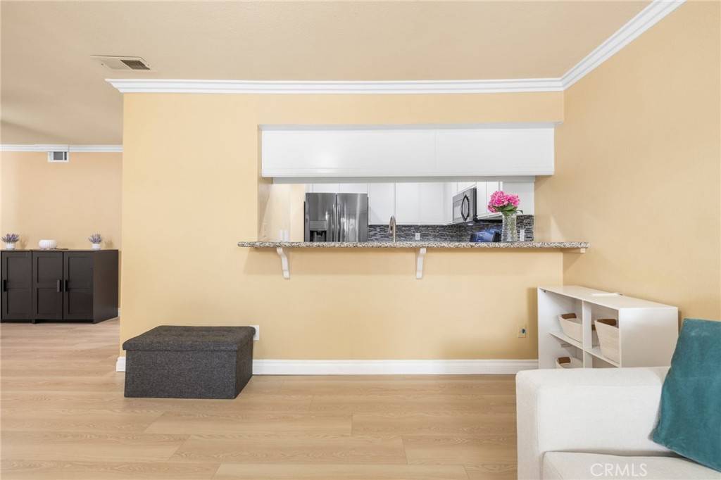 Long Beach, CA 90804,3605 E Anaheim ST #315