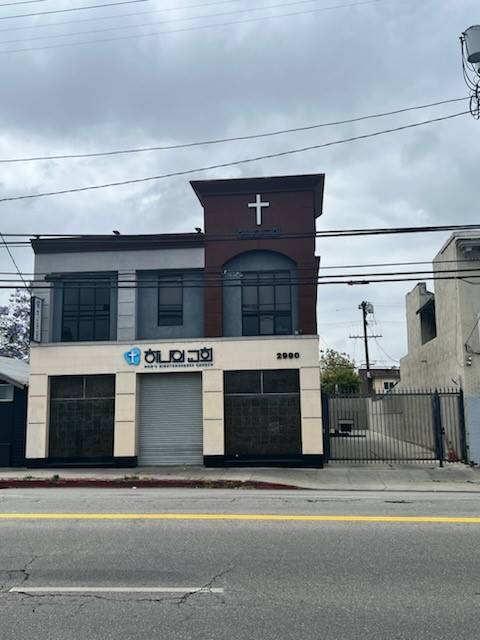 Los Angeles, CA 90006,2990 W pico BLVD