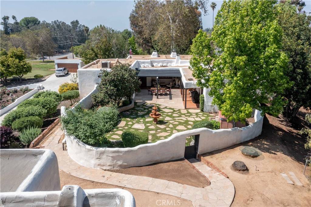 Redlands, CA 92373,1615 Halsey ST