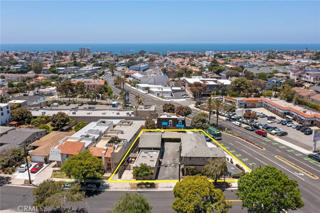 Redondo Beach, CA 90277,832 Torrance BLVD
