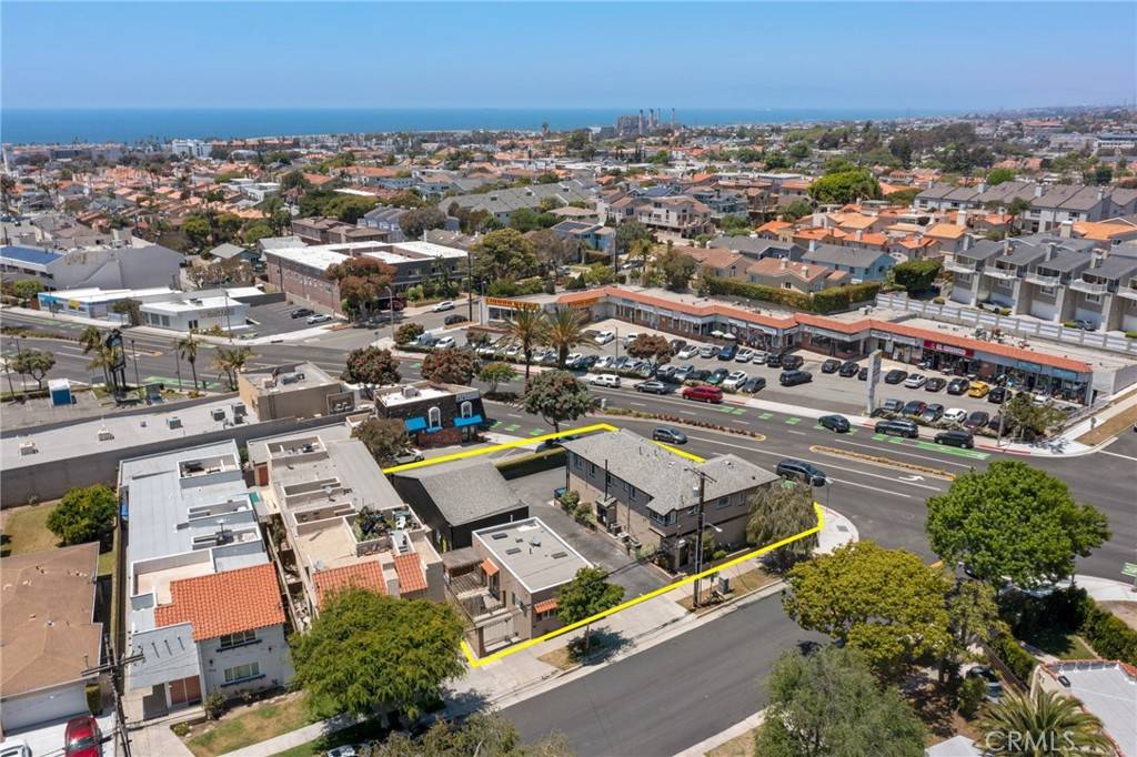 Redondo Beach, CA 90277,832 Torrance BLVD
