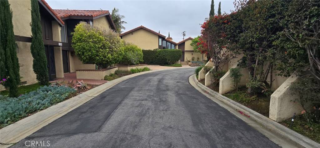 Long Beach, CA 90804,1364 Park Plaza DR