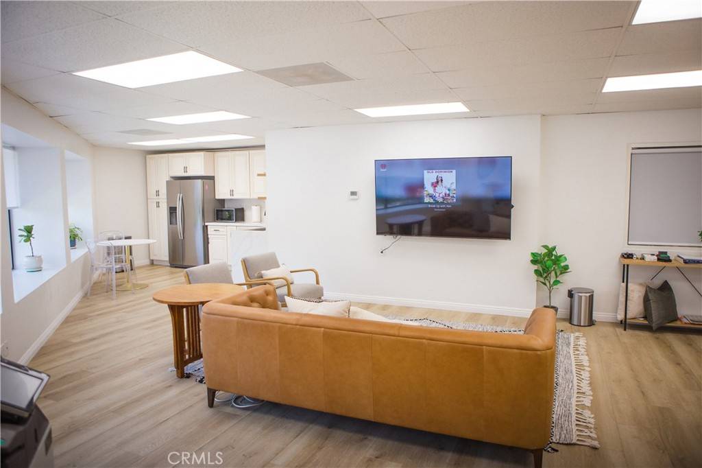 Costa Mesa, CA 92626,890 Baker St #202