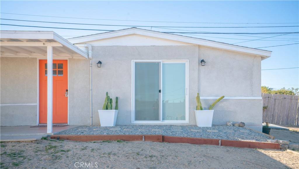 Joshua Tree, CA 92252,61748 Valley View CIR