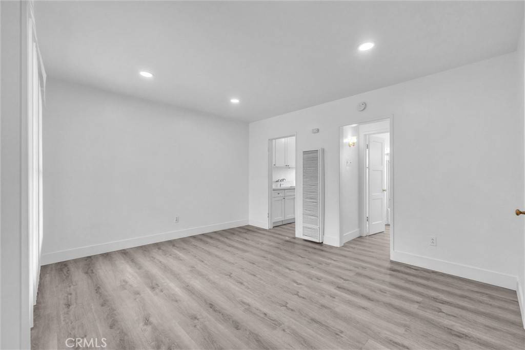 Long Beach, CA 90802,122 Elm AVE #11