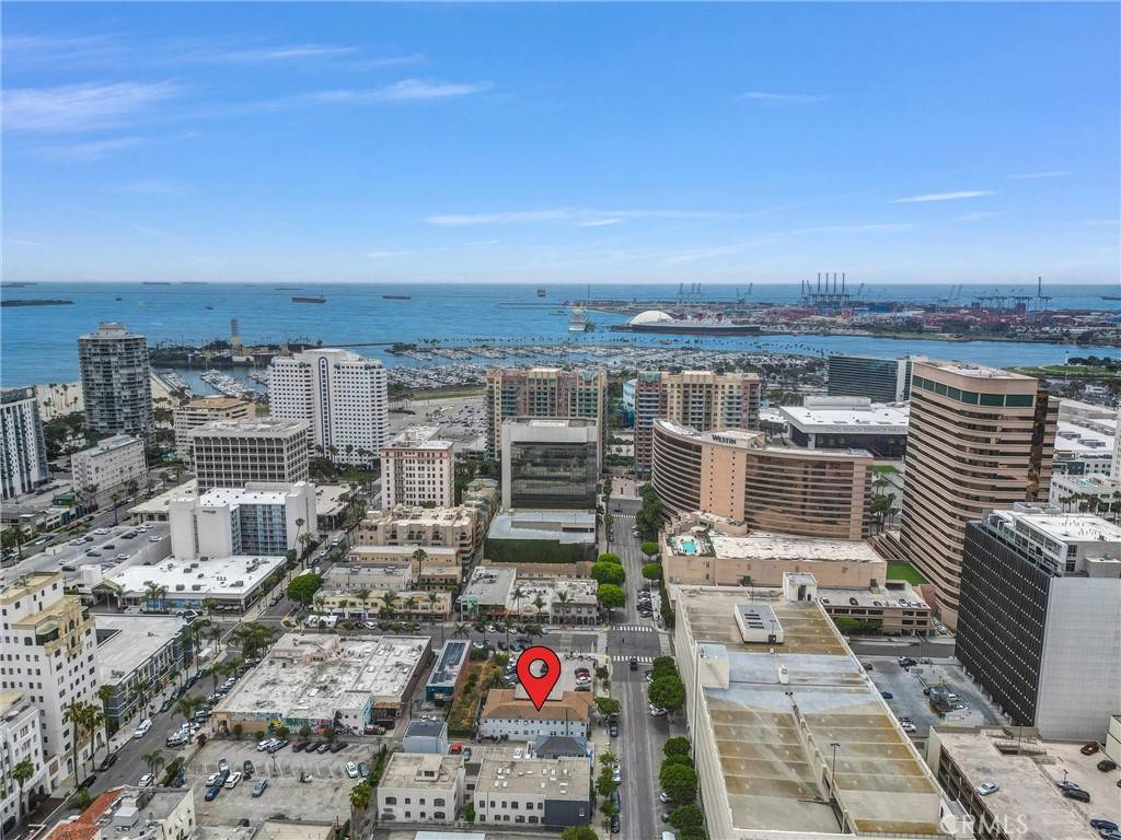 Long Beach, CA 90802,122 Elm AVE #11