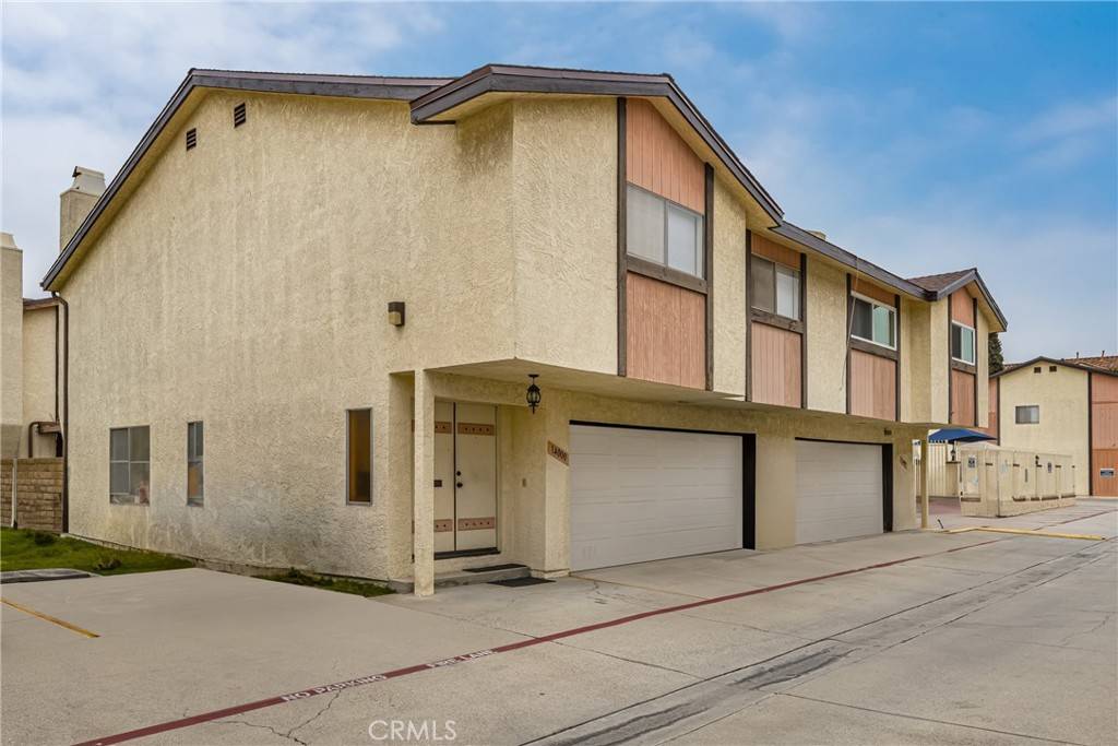 Hawthorne, CA 90250,14000 Cerise AVE