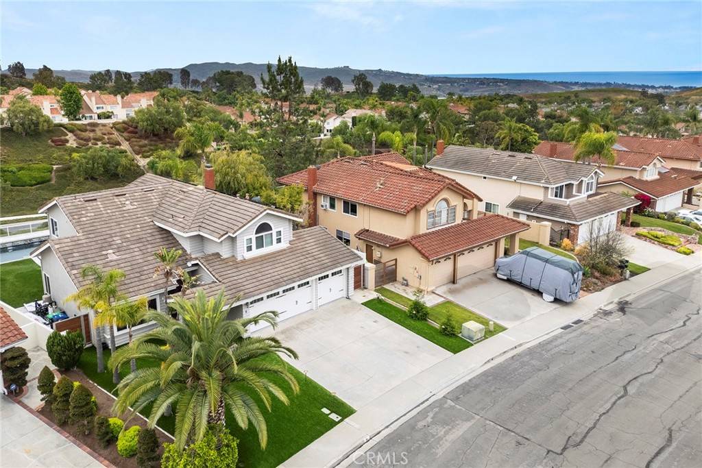 Laguna Niguel, CA 92677,6 Sand Pointe