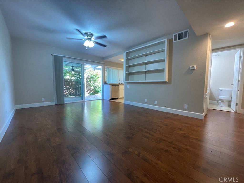 Buena Park, CA 90621,8198 Havasu CIR