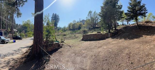 Running Springs, CA 92382,2404 Whispering Pines DR