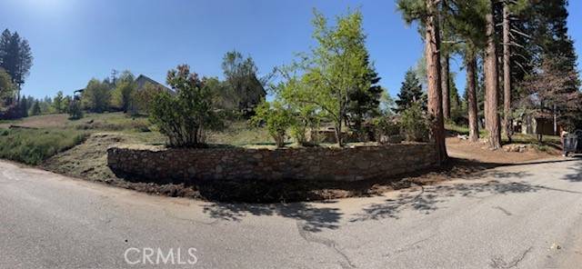 Running Springs, CA 92382,2404 Whispering Pines DR
