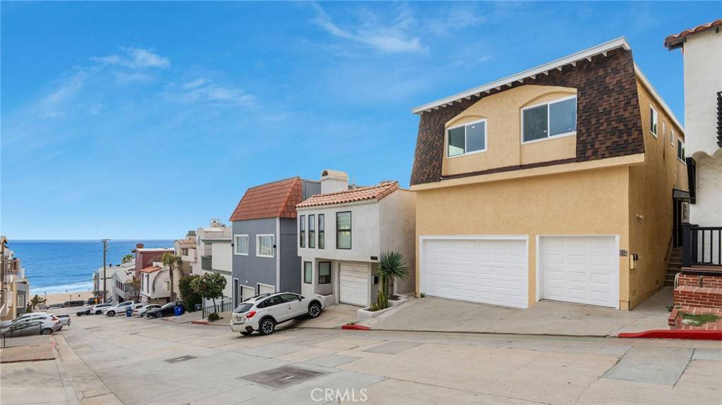 Manhattan Beach, CA 90266,217 43rd ST