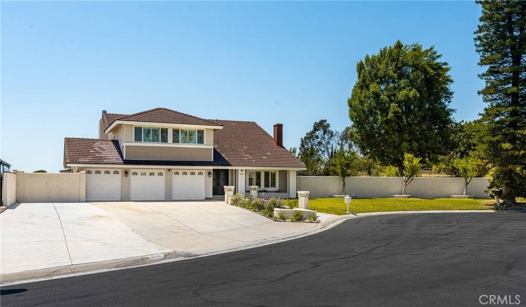 Yorba Linda, CA 92886,6021 Saddletree LN