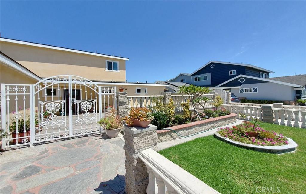 Westminster, CA 92683,9871 Cheshire AVE