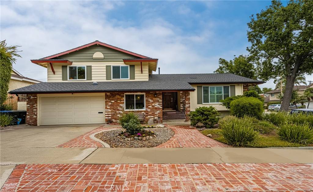 Orange, CA 92867,2902 E Trenton E