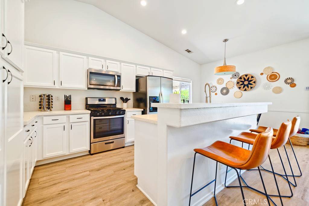 Indio, CA 92201,43540 Brahea CT