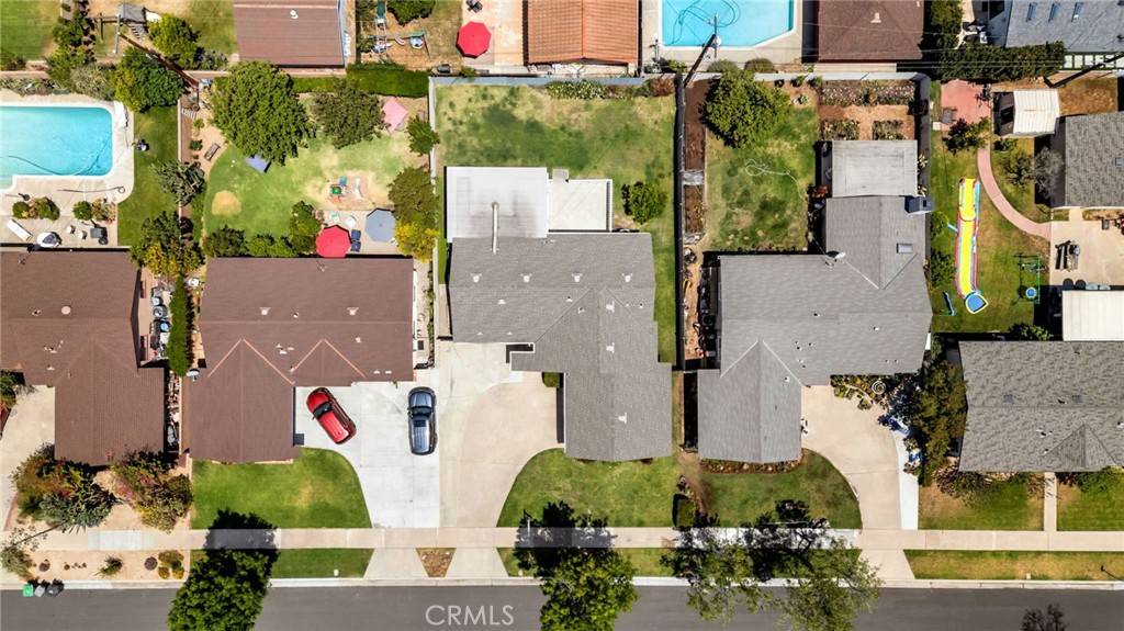 Orange, CA 92867,425 E Wilson AVE