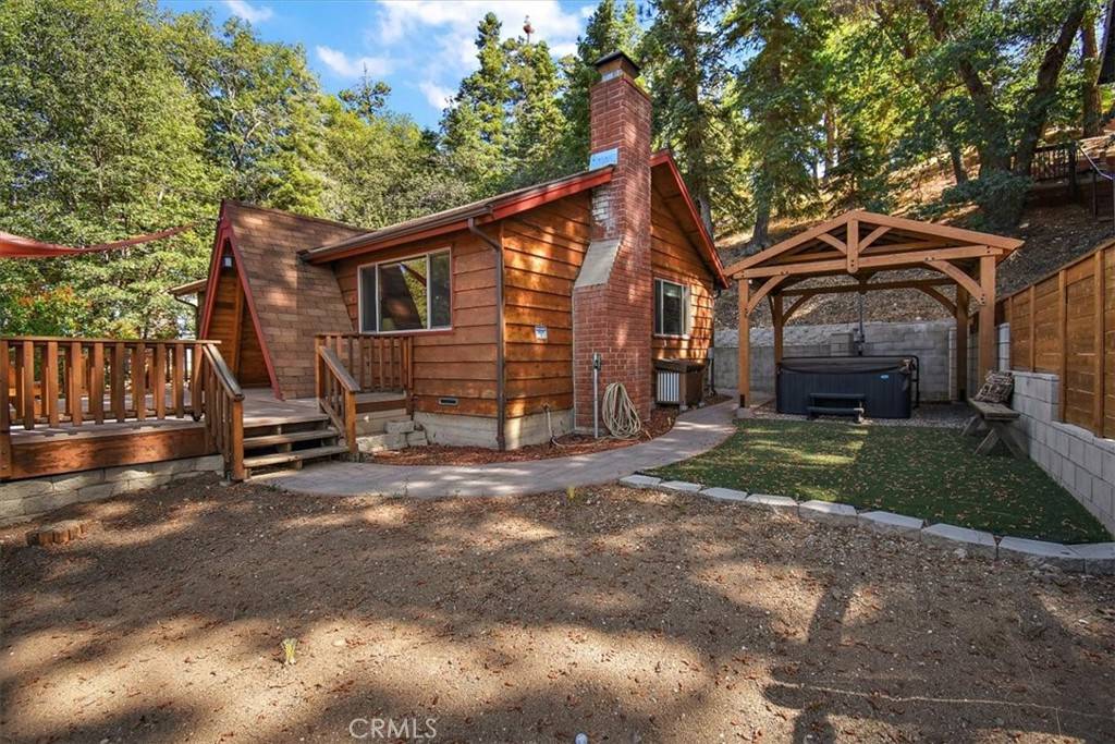 Big Bear Lake, CA 92315,43201 Sand Canyon RD
