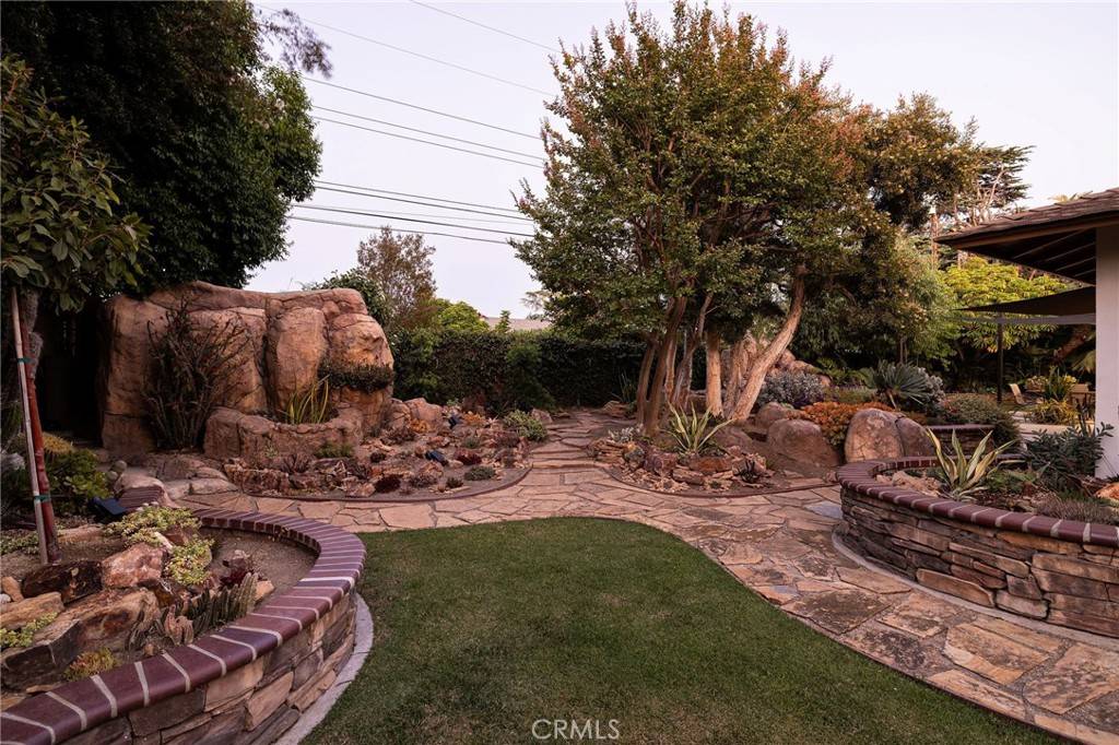 Tustin, CA 92780,14192 Livingston ST