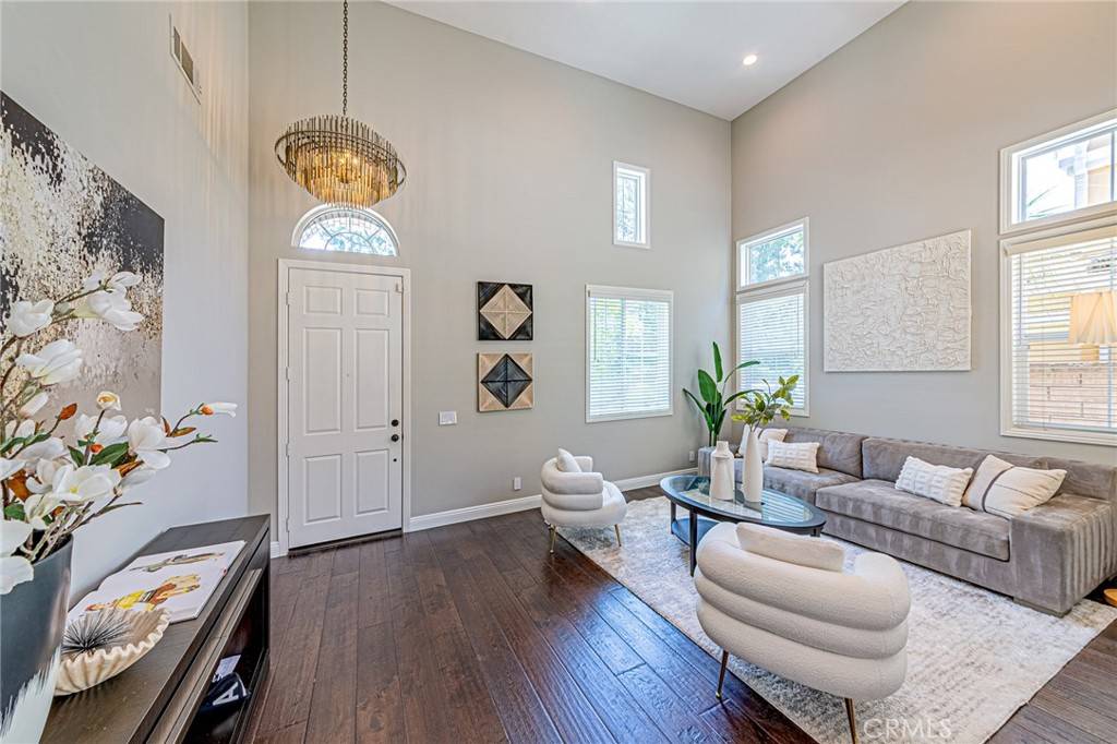 Buena Park, CA 90621,106 Lakeside DR