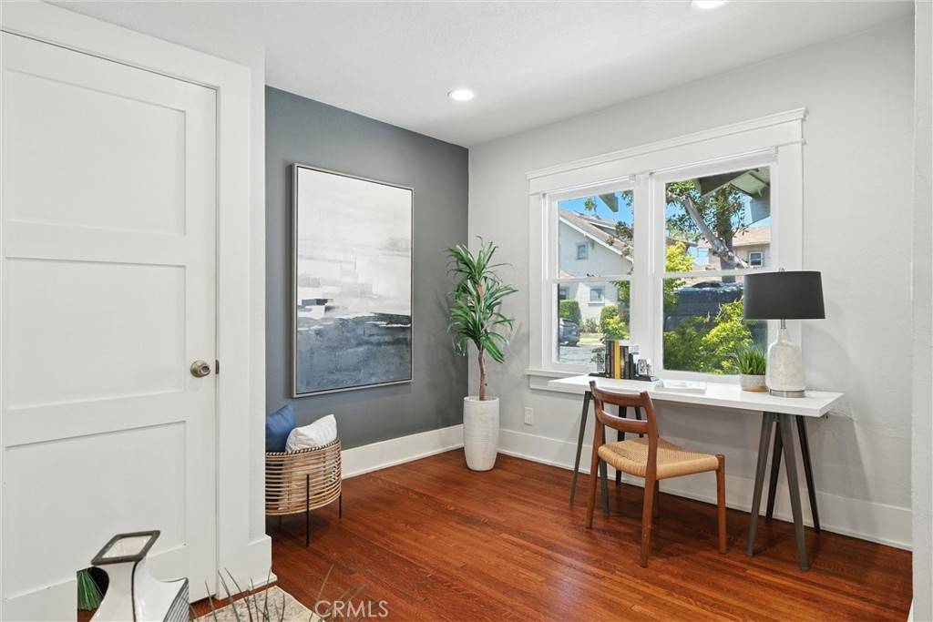 Long Beach, CA 90803,222 Kennebec Avenue